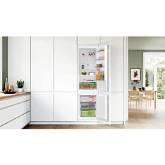 Bosch KIN96NSE0G Integrated Fridge Freezer